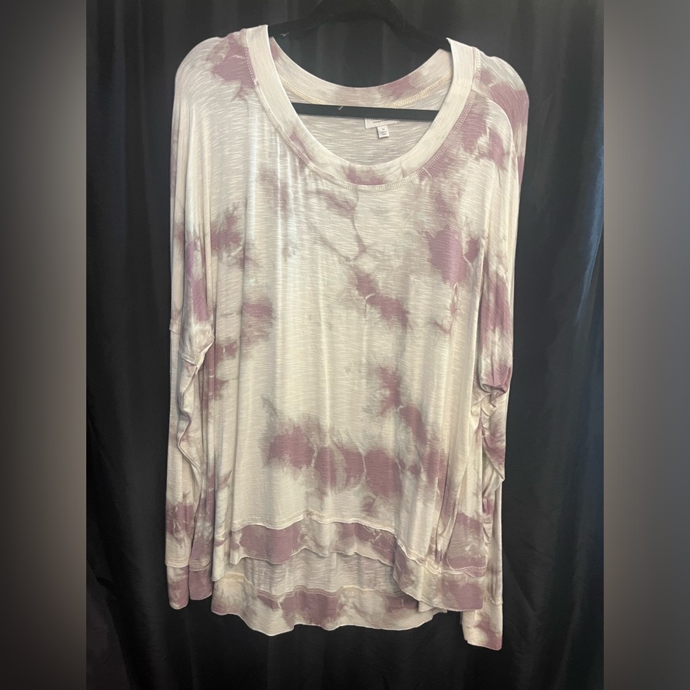 True Craft Purple and White Tie-Dye Top